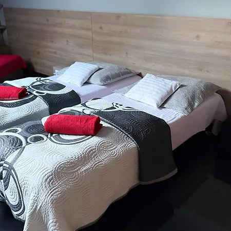 Centrum Z Aneksem Kuchennym & Lazienka Apartment Zywiec
